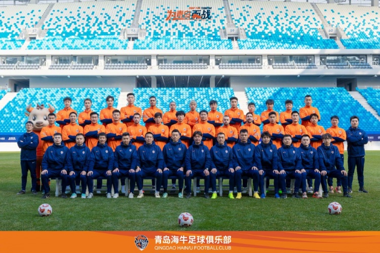  青島海牛一線隊名單：老將鄭龍、薩里奇坐鎮(zhèn)，金洋洋等新援在列