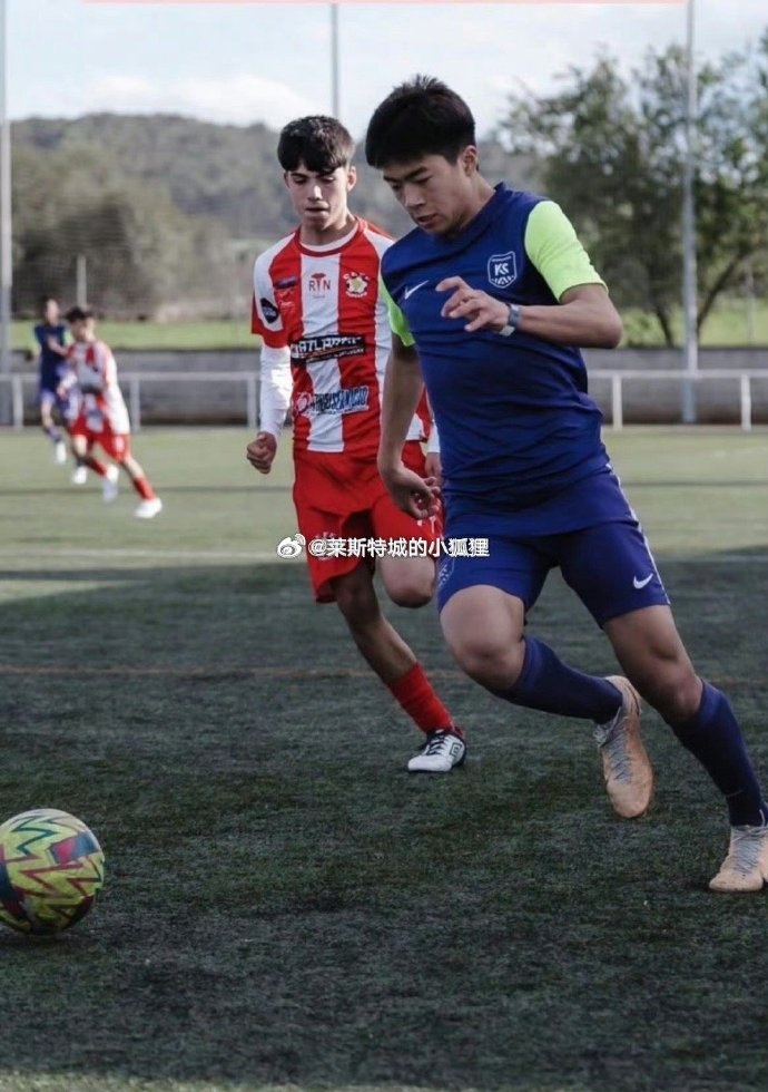  效力巴達(dá)洛納U16的中國球員汪修昊，入選西班牙加泰羅尼亞大區(qū)隊